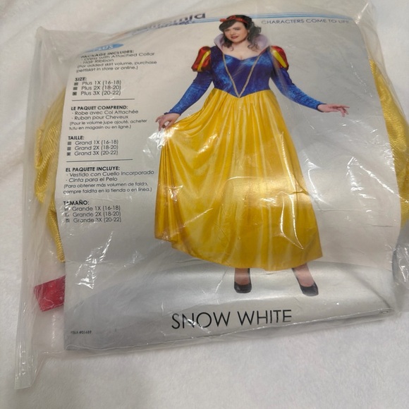 Snow White Adult 3X Snow White  Costume - Picture 4 of 6